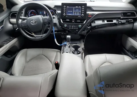 2021 Toyota Camry Se z USA, uszkodzony, nr VIN 4T1G11BK5MU028340